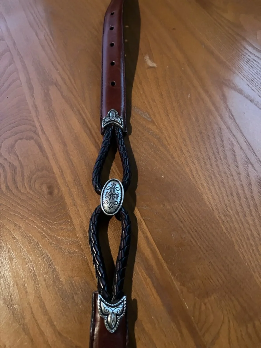 Vintage Women’s Small 28 Brown and Black Leather Braided Belt Silver Buckle